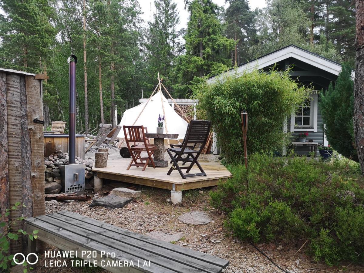 Vristulvens Aeventyrscenter Hotel Mariestad Bagian luar foto