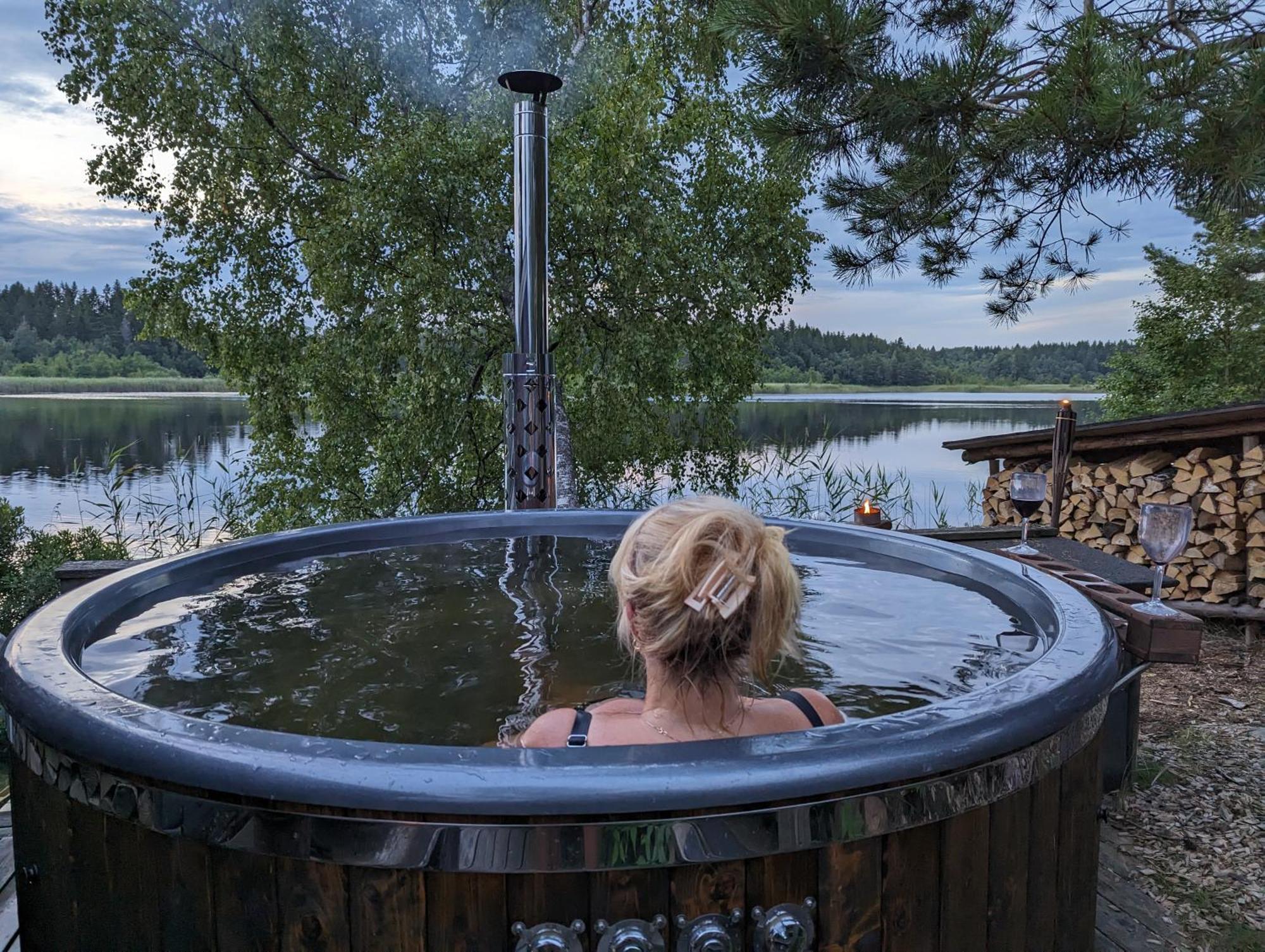 Vristulvens Aeventyrscenter Hotel Mariestad Bagian luar foto